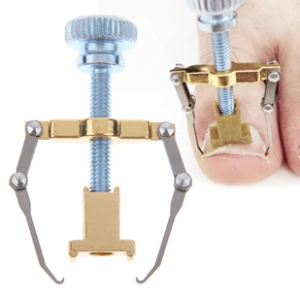 Nail Scraper and Cuticle Cutter